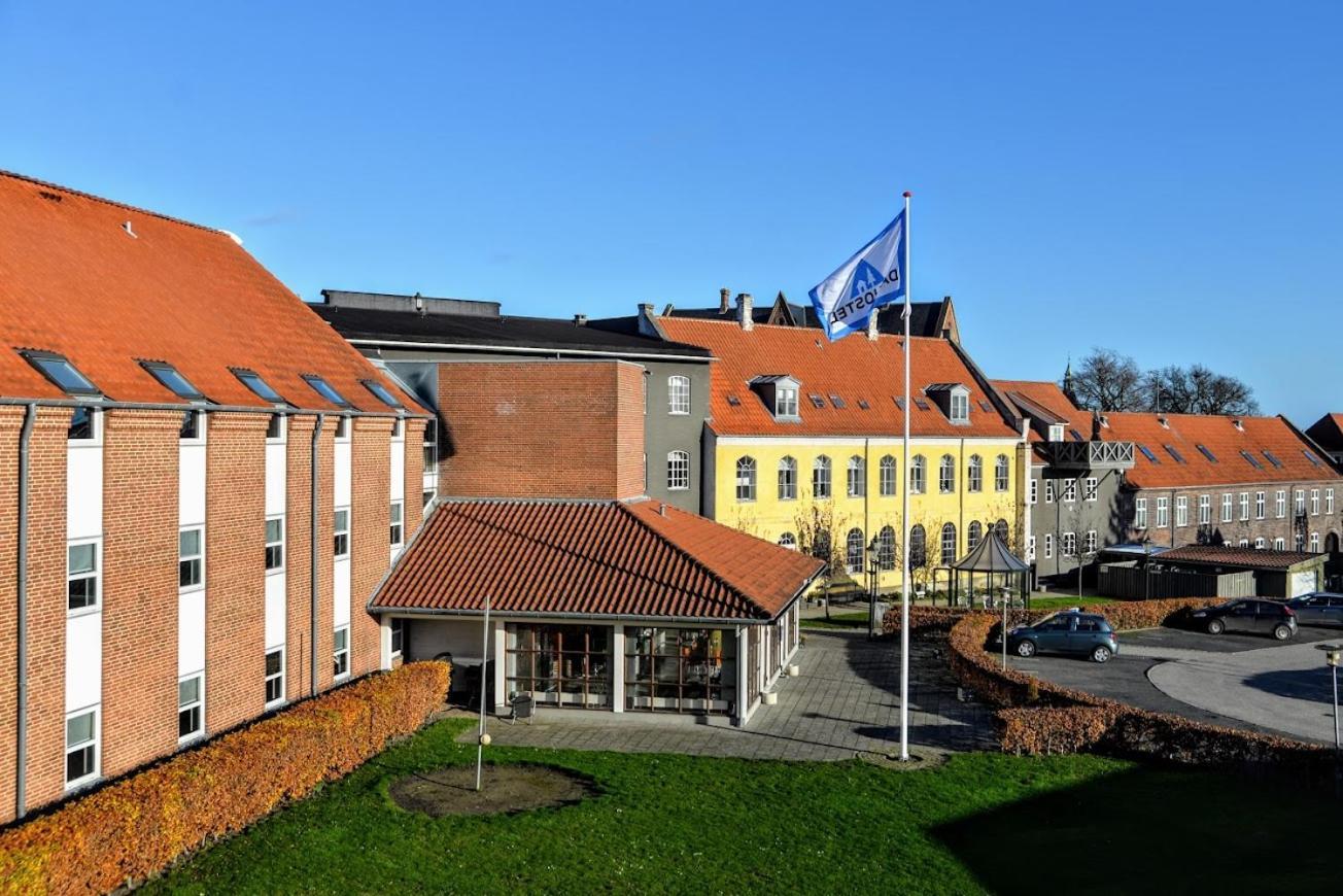 Hostel Stoberiet Svendborg Zewnętrze zdjęcie The European University of Applied Sciences