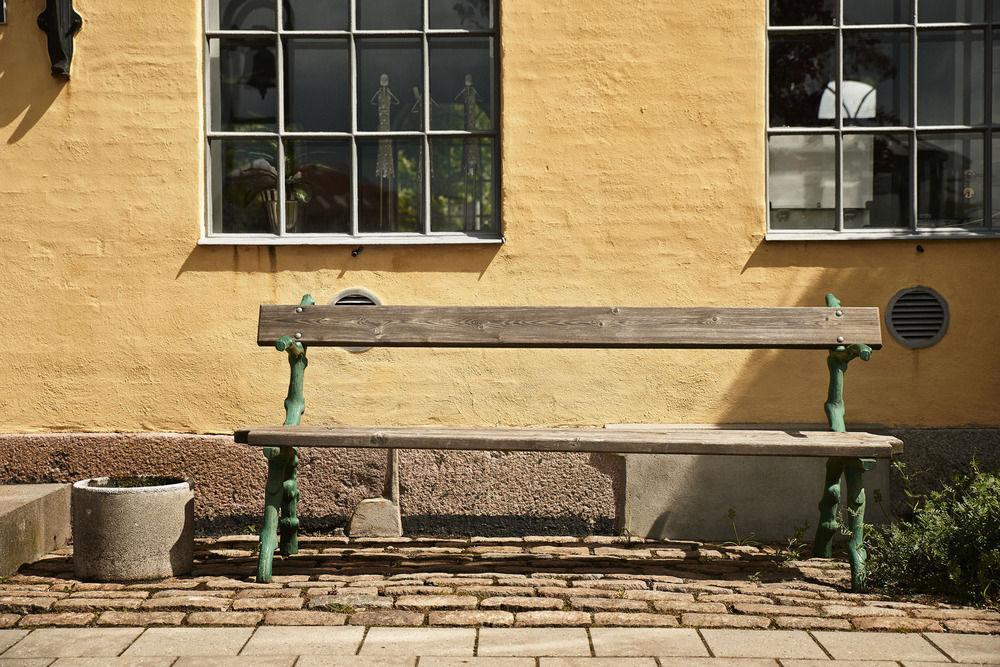 Hostel Stoberiet Svendborg Zewnętrze zdjęcie A bench in Copenhagen