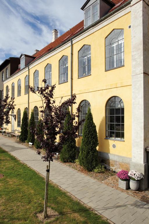 Hostel Stoberiet Svendborg Zewnętrze zdjęcie The former university library